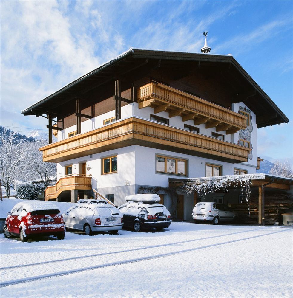 Pension Kristall Брамберг-ам-Вильдкогель Экстерьер фото